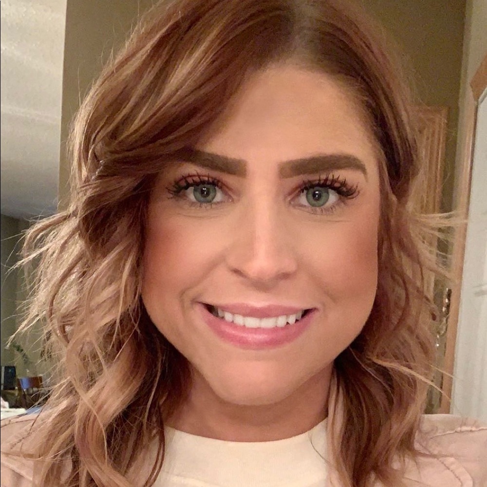 Meet your Posher, Kaysi